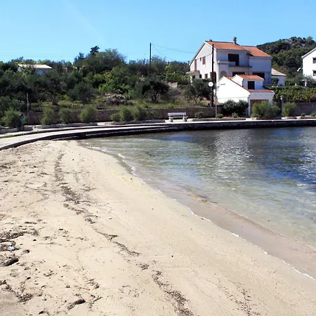House With A Parking Space Lukoran, Ugljan - 8385 Σπίτι διακοπών