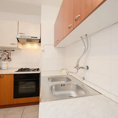 Σπίτι διακοπών House With A Parking Space Lukoran, Ugljan - 8385