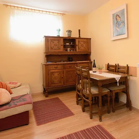 House With A Parking Space Lukoran, Ugljan - 8385 Сasa de vacaciones